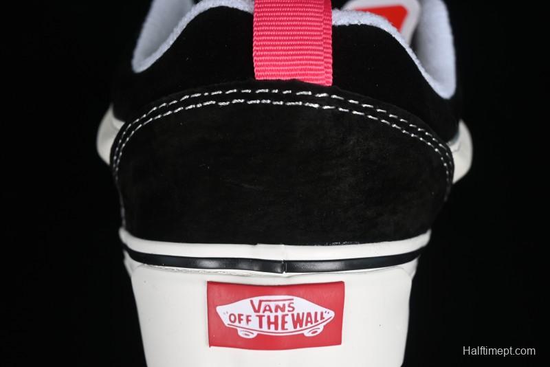 Vans Classics Knu Skool Retro Skate Shoes with Thickened Tongue and Oversized Toe - VN0009QCBLK