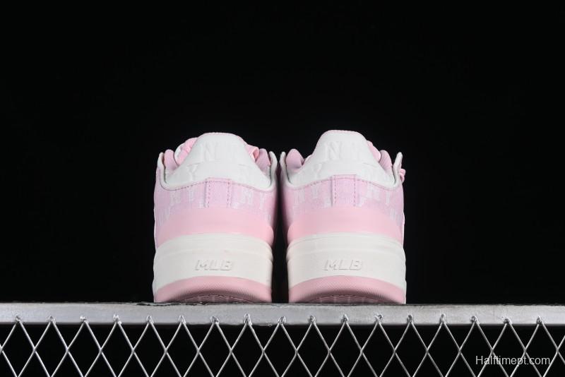 MLB NY Chunky Liner New York Yankees Velcro Print Logo Lightweight Platform Casual Sneakers - 3ASXCMM4N50PKS