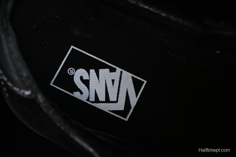 Vans Epoch Sport Style 37 High-End Retro Skate Shoes with T-Toe Design - VN0A4BU6BK