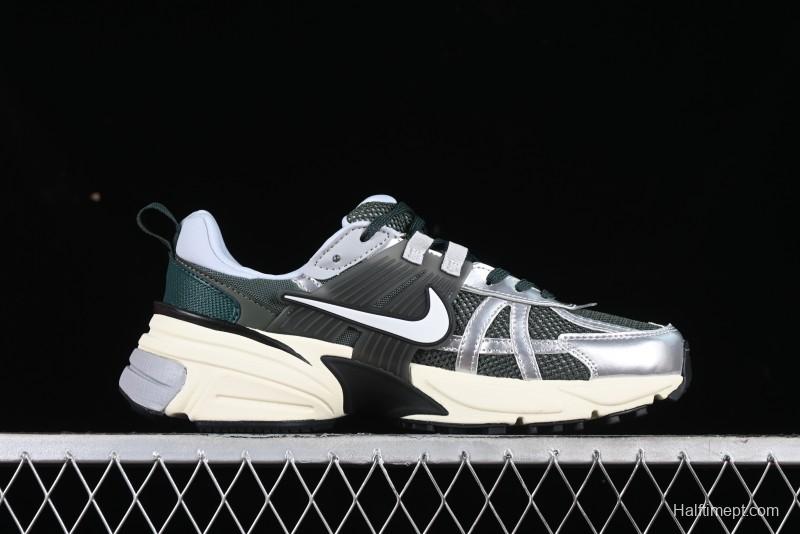 Nike V2K Runtekk 3XL Retro Low-Top Running Shoes with Shock Absorption and Anti-Slip Design - HJ4497-300