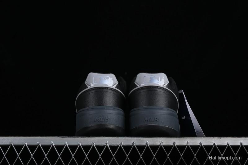 New York Yankees MLB Chunky Liner Basic Height Increasing Casual Sneakers - 3ASXCLB3N50BKL