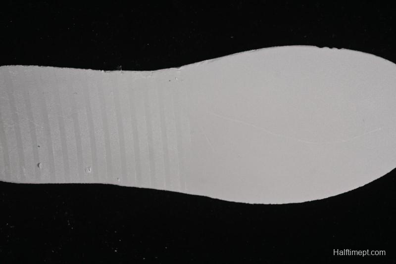 Nike SB Dunk Low x Undefeated Collaboration Casual Skate Shoes - UN1697-622