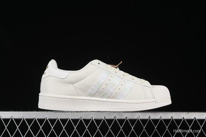 Adidas Superstar HQ6668 Casual Sneakers with Shell Toe Design
