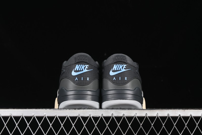 Nike Air Jordan 4 Remastered Sneakers in Black Grey - FQ7938-002