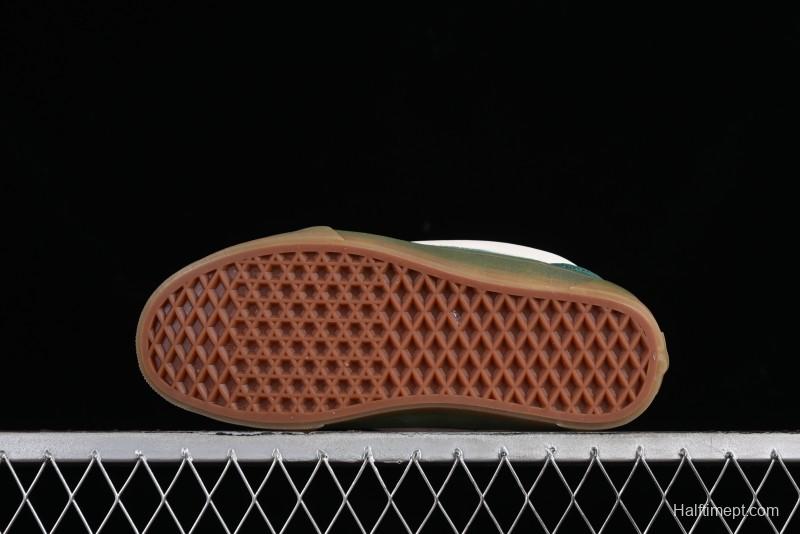 Vans Classics Knu Skool Retro Sneakers with Enlarged Toe and Thickened Sole - VN000CS0DWL