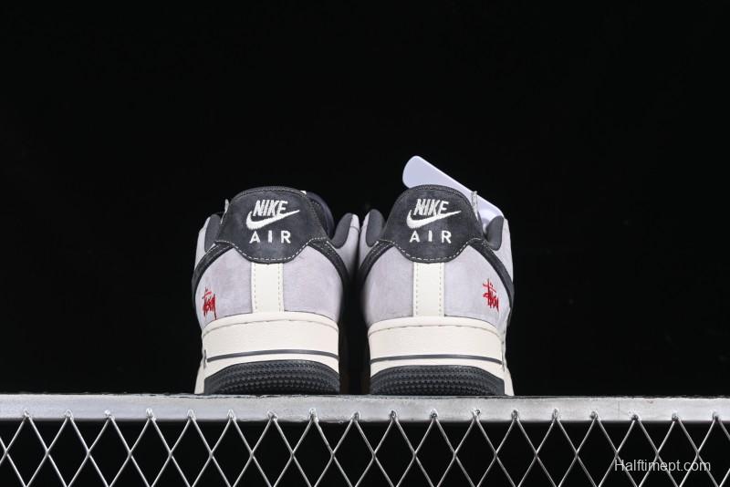 Nike Air Force 1 '07 Low Stussy Collaboration Pig Skin Swoosh Logo Low-Top Casual Sneakers - XS1958-501