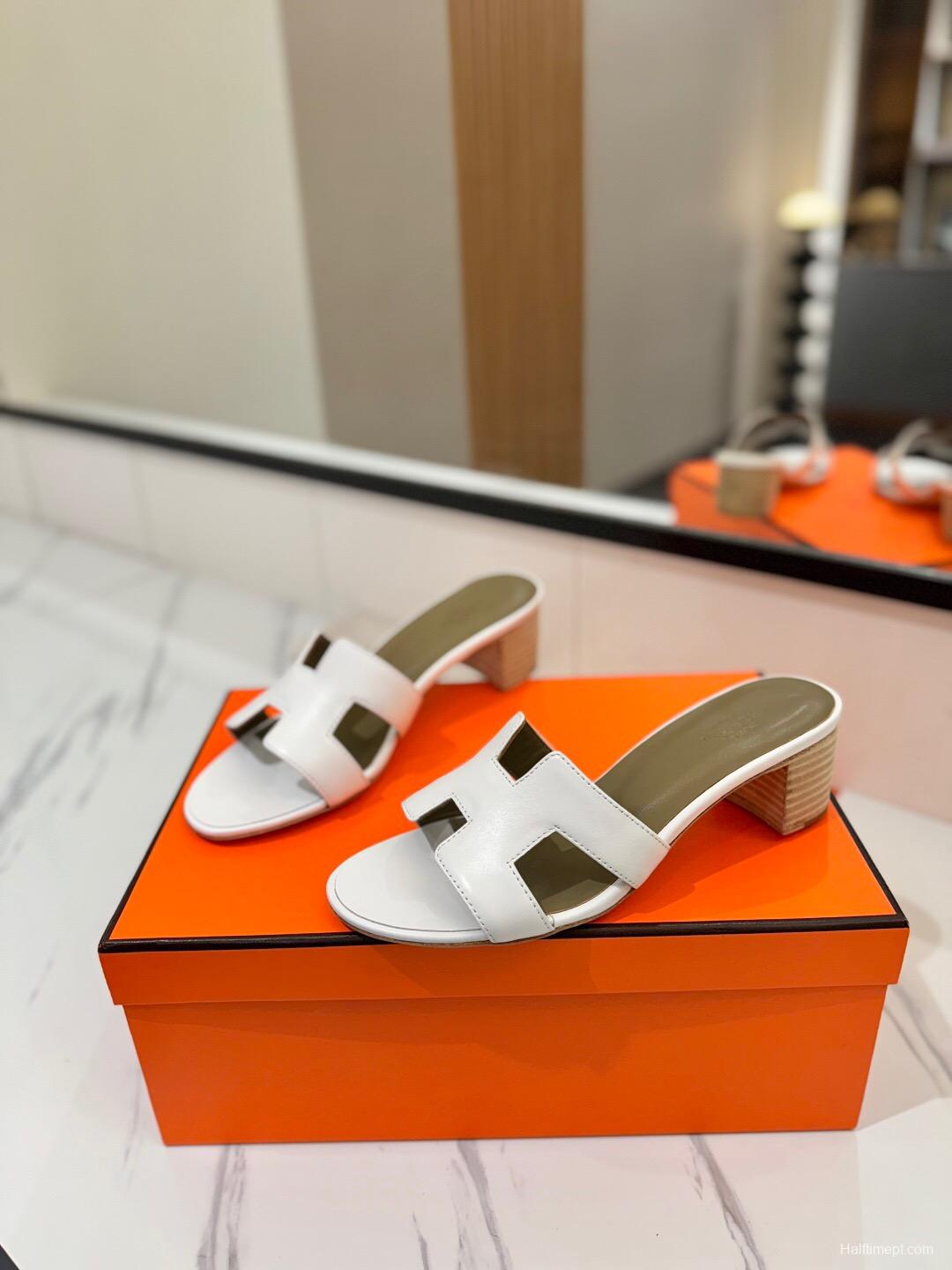 2025 Women Hermès White Leather Sandals