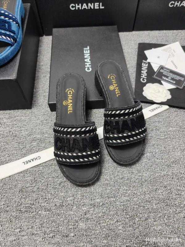 2025 Women Chanel Black Fabric Slippers LY00360