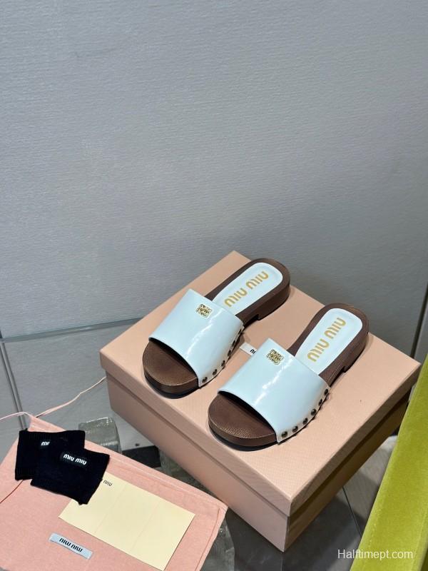 2025 Women Miumiu White Leather Slippers