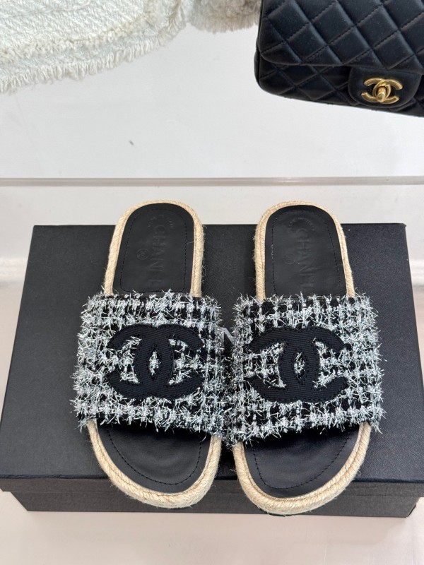 2025 Slippers Chanel Black White Tweed Espadrille Handcrafted KFY00230