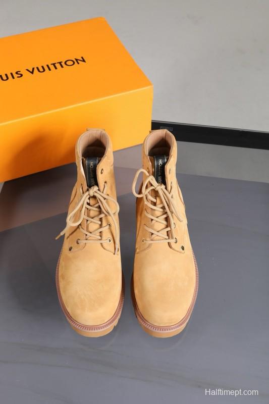 2024 Men Louis Vuitton Beige Nubuck Leather Ankle Boots MJ00470