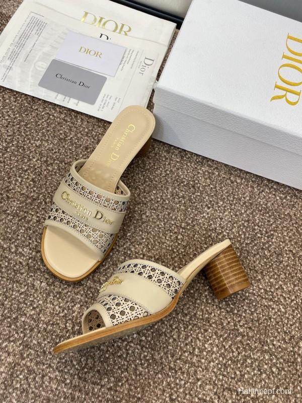 2025 Women Dior Beige Leather Sandals