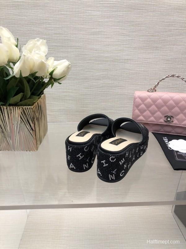 2025 Women Chanel Black Fabric Rhinestone Slippers LY00320
