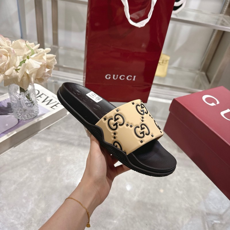 2025 Gucci Beige Black Rubber Slippers