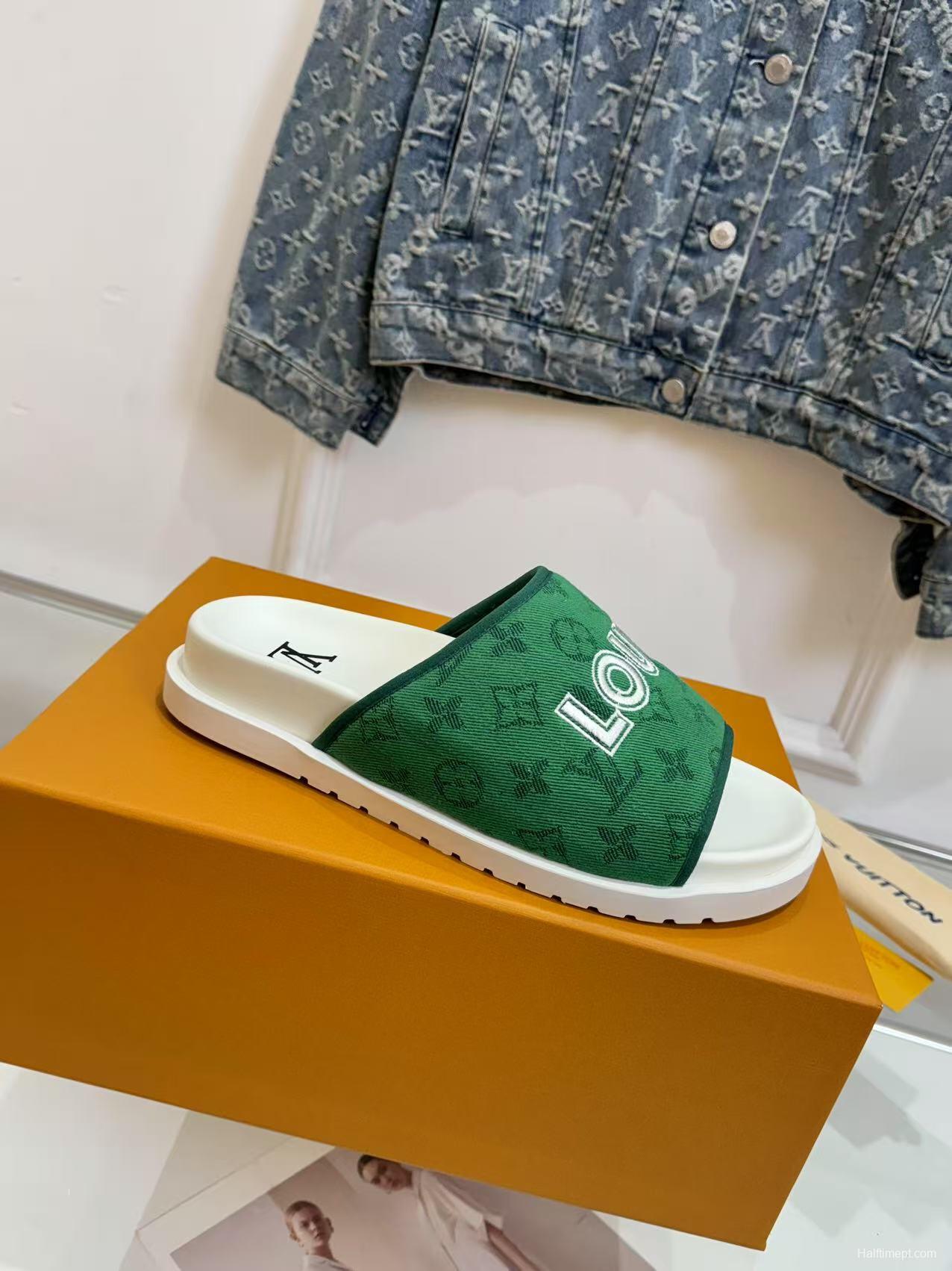 2025 Slippers Louis Vuitton Green Canvas Slippers LY