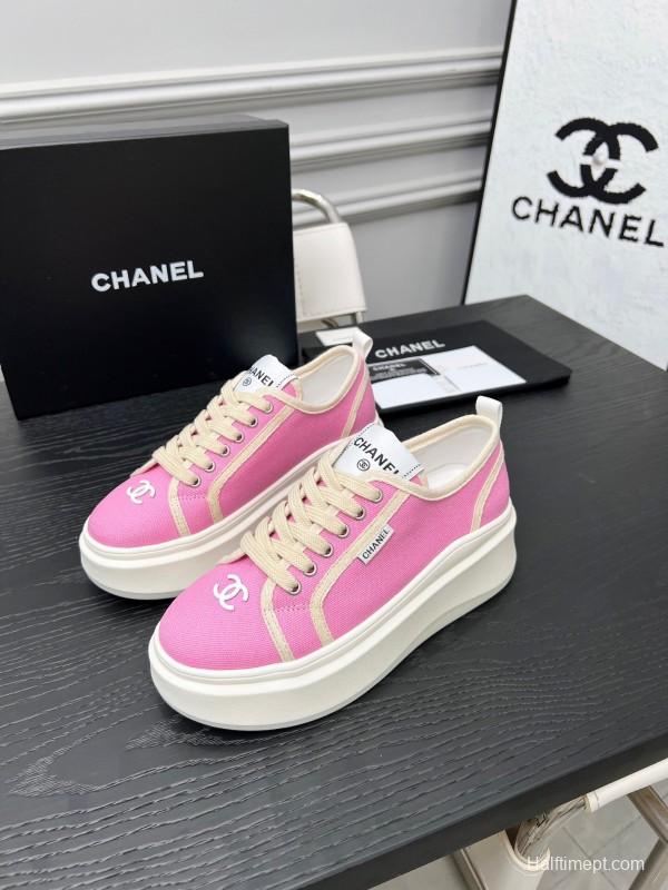 2025 Women Chanel Pink Canvas Sneakers LY00250