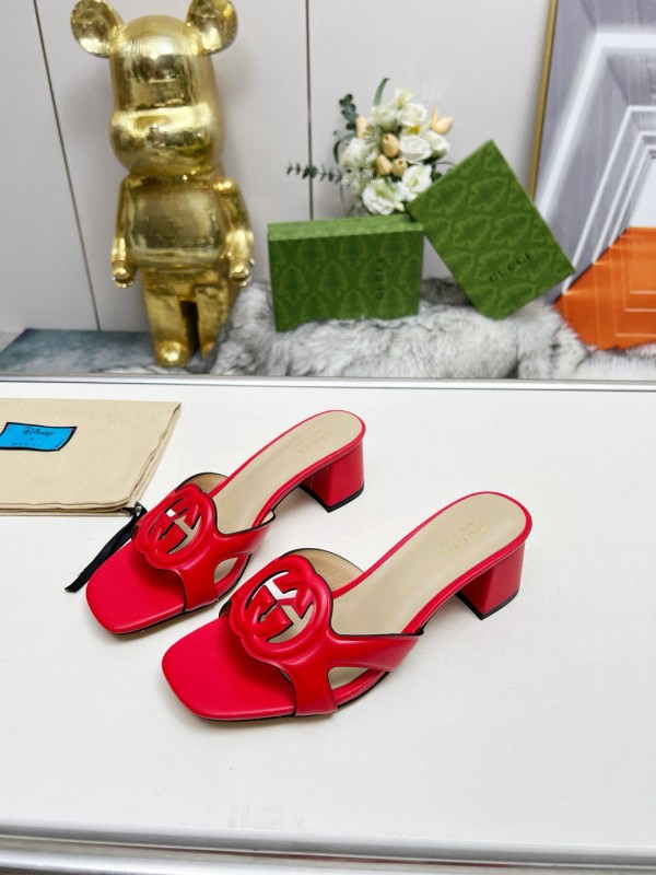 2025 Gucci Red Leather Slippers