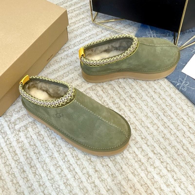 2024 Women UGG Olive Suede Platform Moccasin MJ00230