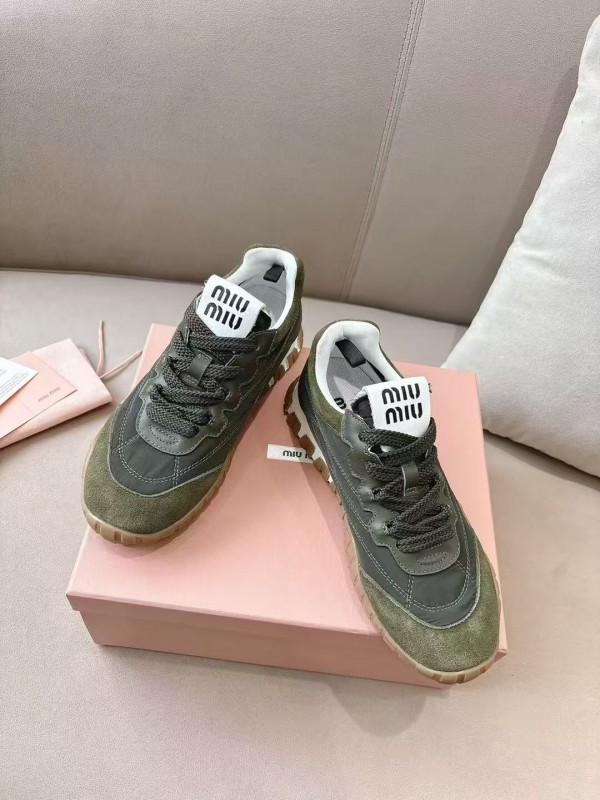 2025 Women Miu Miu Olive Green Suede Leather Sneakers KFY00280