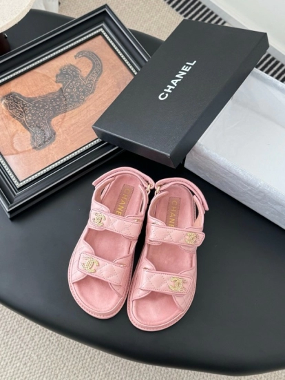 2025 Women Chanel Pink Leather Sandals LY00320
