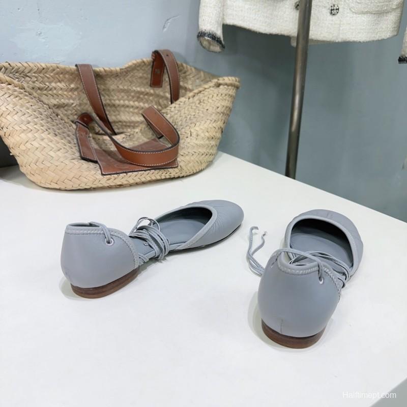 2025 Women LEMAIRE Light Grey Leather Ballet Flats