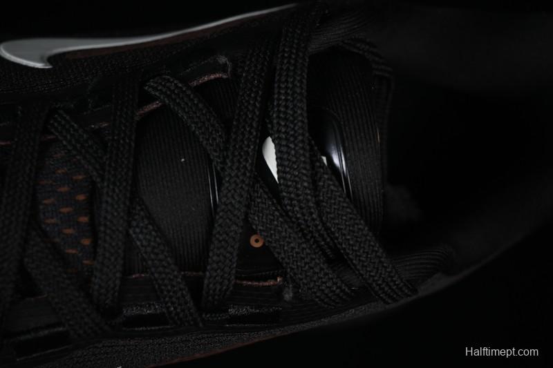 Nike Air Zoom Vomero 18 Cushioned Running Shoes - IH4454-001