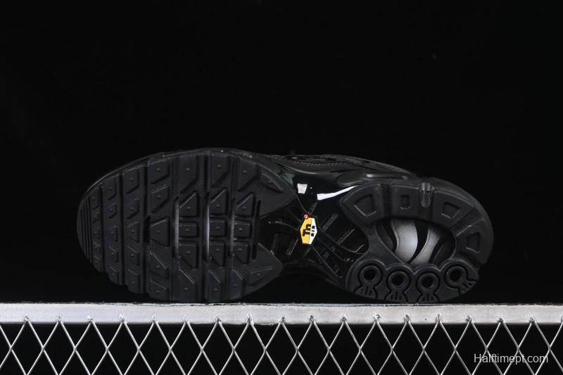 Nike Air Max Plus Retro Running Shoes with Air Cushion Technology - 604133-050