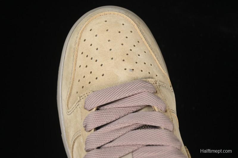 Nike SB Dunk Low Pro Skateboarding Shoes with Parachute Beige Design - HJ0367-200