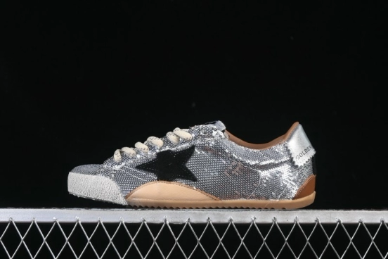 Golden Goose True Star Distressed Leather Sneakers - GGDB