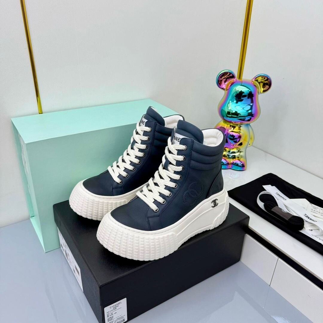 Chanel 2025 SS Short Boots Essential Fall Winter Heavy Duty Style - LY00400
