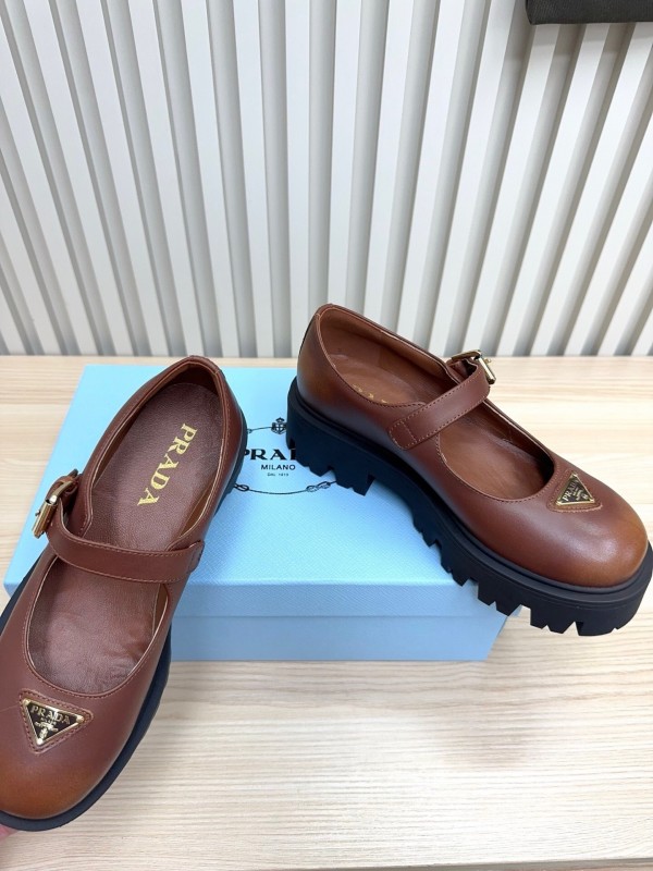 Prada 2025 SS Platform Mary Jane Shoes - LY00300