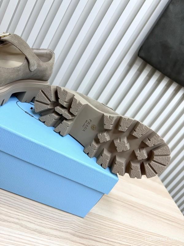 Prada 2025 SS Platform Mary Jane Shoes - LY00300