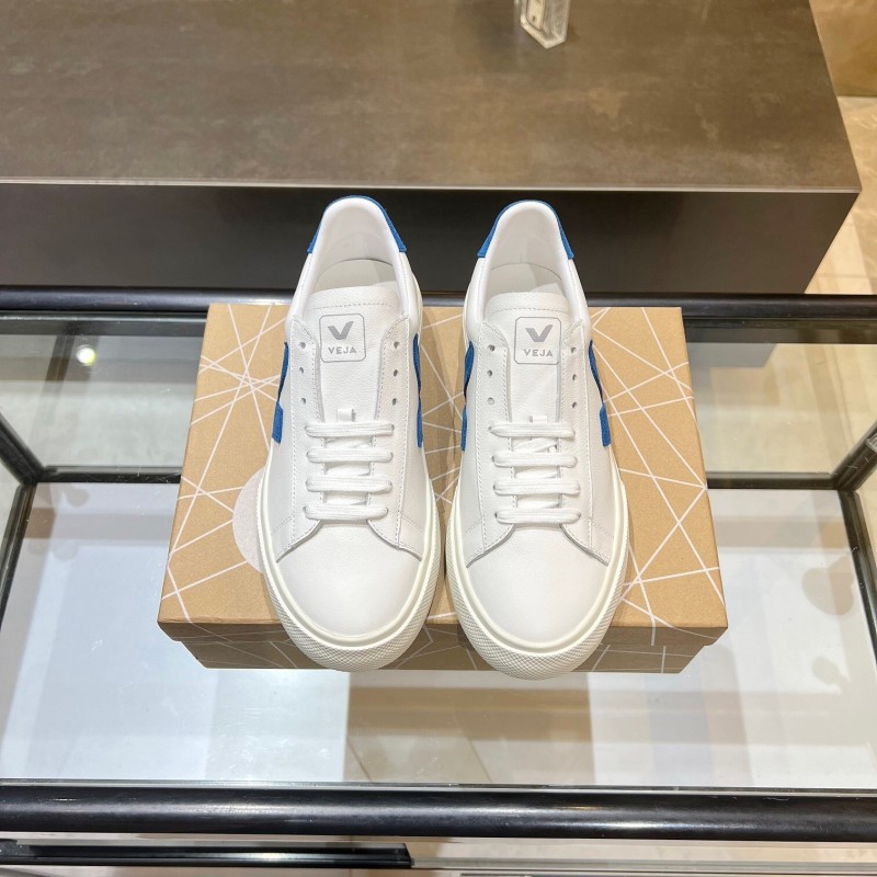 VEJA Classic White Sneakers V Logo Lace-Up Retro Flat Platform Casual Sports Shoes - LY00220