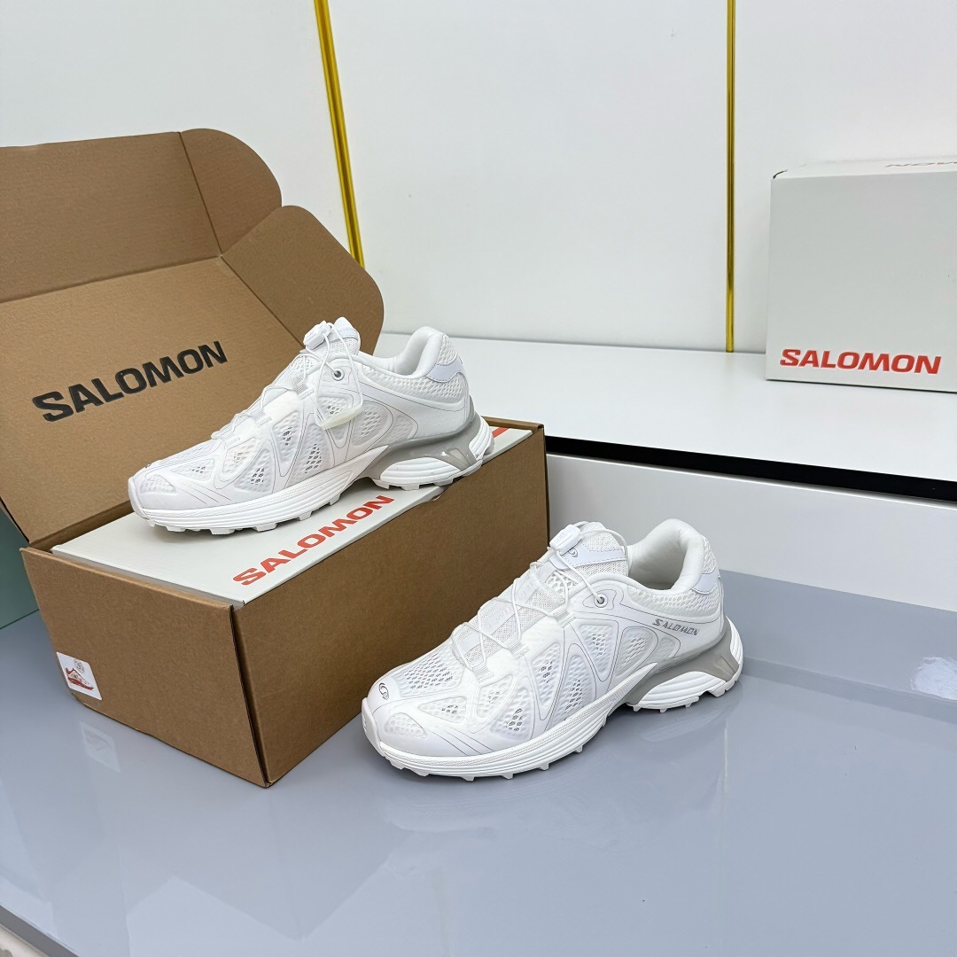 Salomon XT Whisper Casual Shoes with Thick Sole and Future Design - LY00310