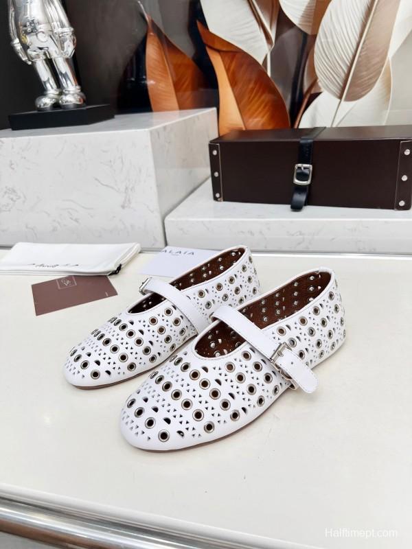 Alaia 2025 SS Perforated Ballet Flats - LY00320