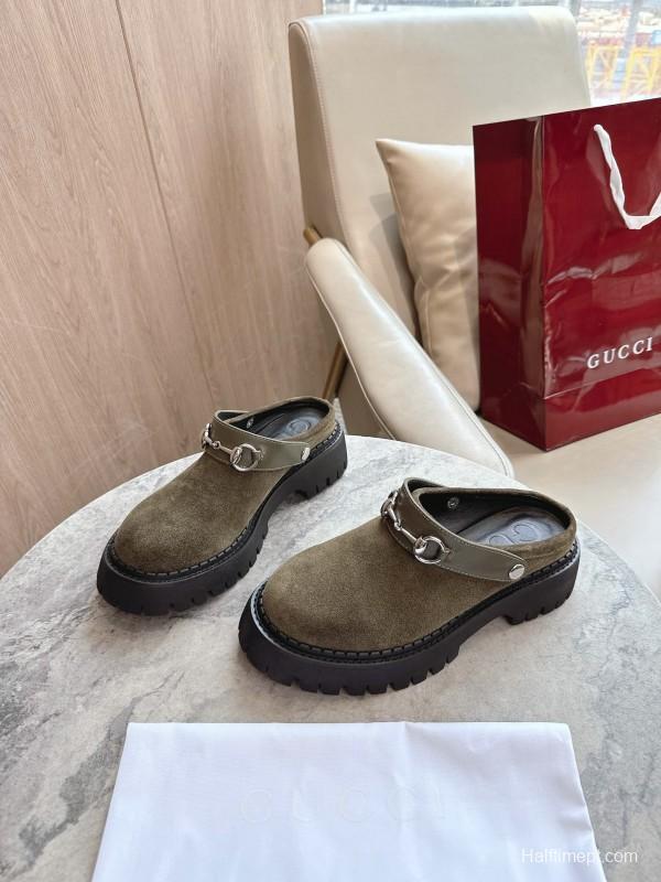 Gucci Women's Mule Shoes with Horsebit Detail - LY00300