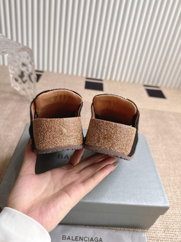 Balenciaga Birkenstock Boston Closed-Toe Soft Footbed Platform Sandals - AS00260