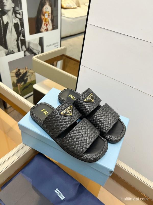 Prada 2025 SS Raffia Handwoven Open-Toe Sandals - KFY00260