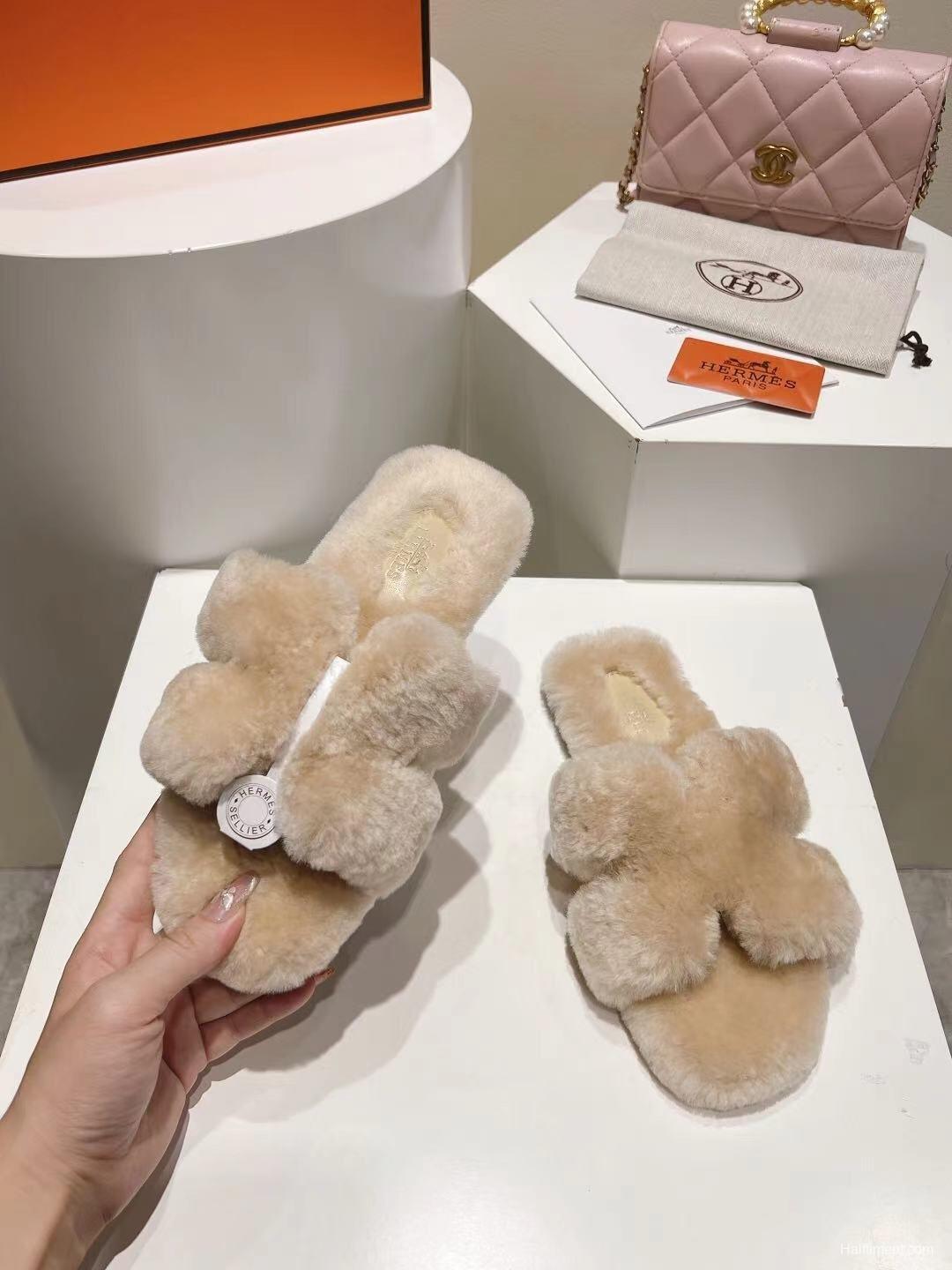 Hermès 2025 SS Autumn Winter Flat Wool Slippers - LY00240