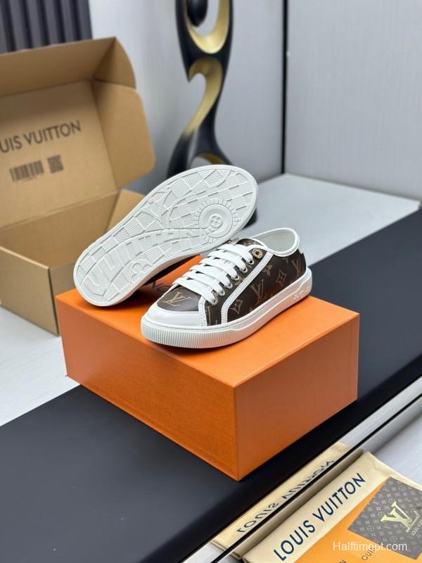 Louis Vuitton Time Out Series Animal Print Casual White Sneakers - AS00260