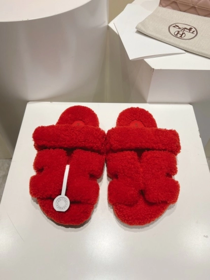 H Love Erjiu Full Wool Slippers with Wavy Fur Design - LY00270