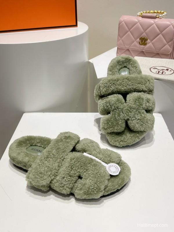 H Love Erjiu Full Wool Slippers with Slightly Curled Fur - LY00270