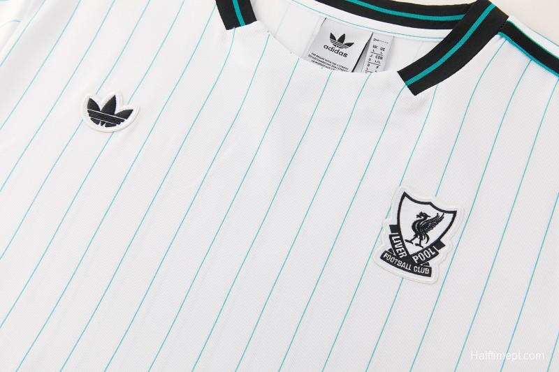 26/27  Liverpool White Short Sleeve+Soccer Shorts