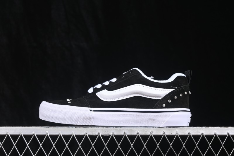 Vans Knu Skool Low-Top Casual Skateboarding Shoes - VN0009QC65BT1