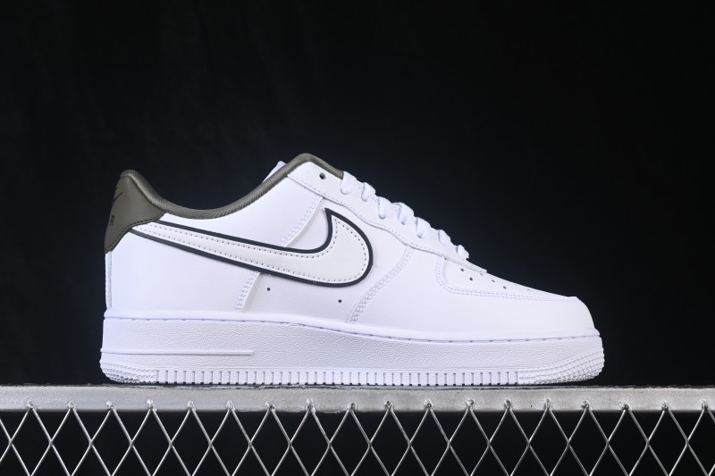 Nike Air Force 1 '07 Low Classic Casual Skateboarding Shoes with Full-Length Air Cushion - IO4226-100