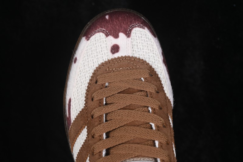 Adidas Handball Spezial Retro Skateboarding Shoes with Suede Upper and Gum Sole - IH4588