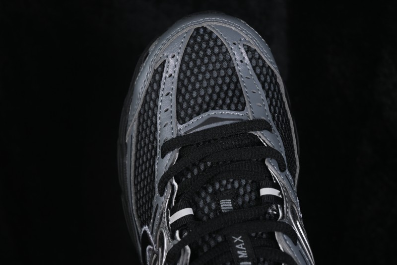 Nike Air Max Moto 2K Retro Running Shoes with Air Cushioning - IQ7592-010