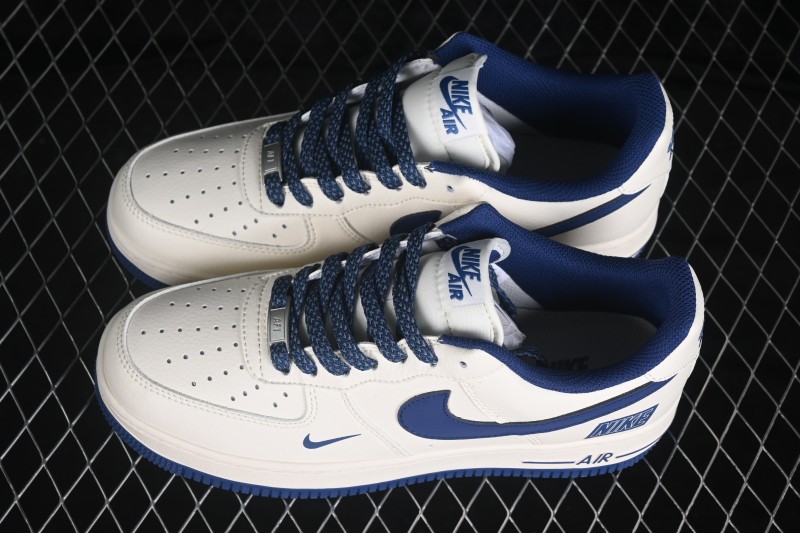 Nike Air Force 1 '07 Low Basketball Shoes with Full-Length Air Cushion - JP8028-075