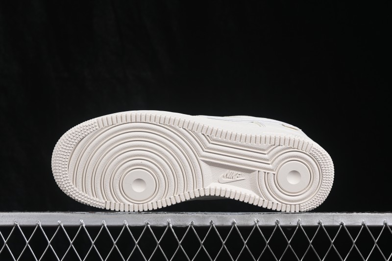 Nike Air Force 1 '07 Low Basketball Shoes with Full-Length Air Cushion - DN9688-120