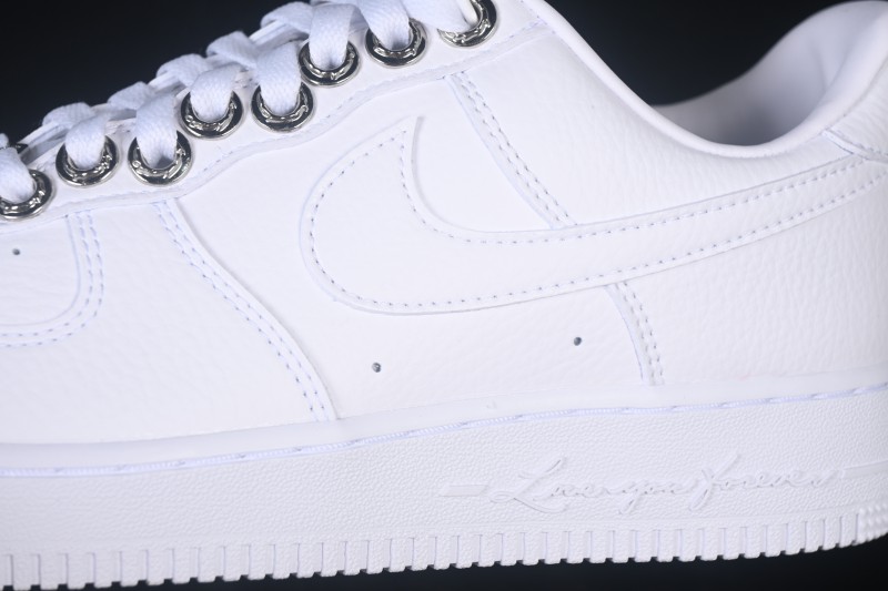 Nike Air Force 1 '07 Low Basketball Shoes with Full-Length Air Cushion - CZ8065-100